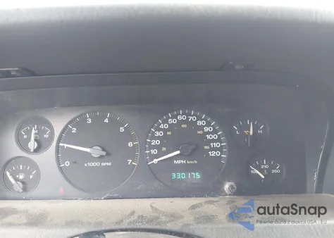 2003 Jeep Grand Cherokee Laredo z USA, uszkodzony, nr VIN 1J4GW48SX3C576413